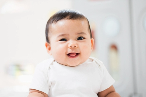 Bayi 10 bulan belum tumbuh gigi - Bebeclub